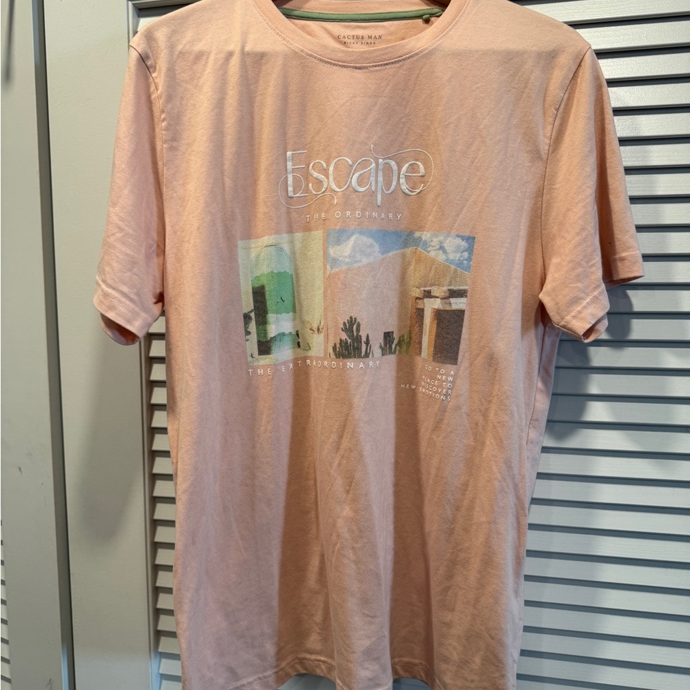 Men's Peach Pink Graphic T-Shirt
